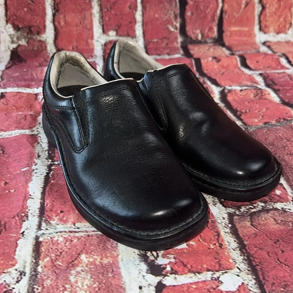 Red Head Men's Black Leather Slip-On Shoes Size 8M